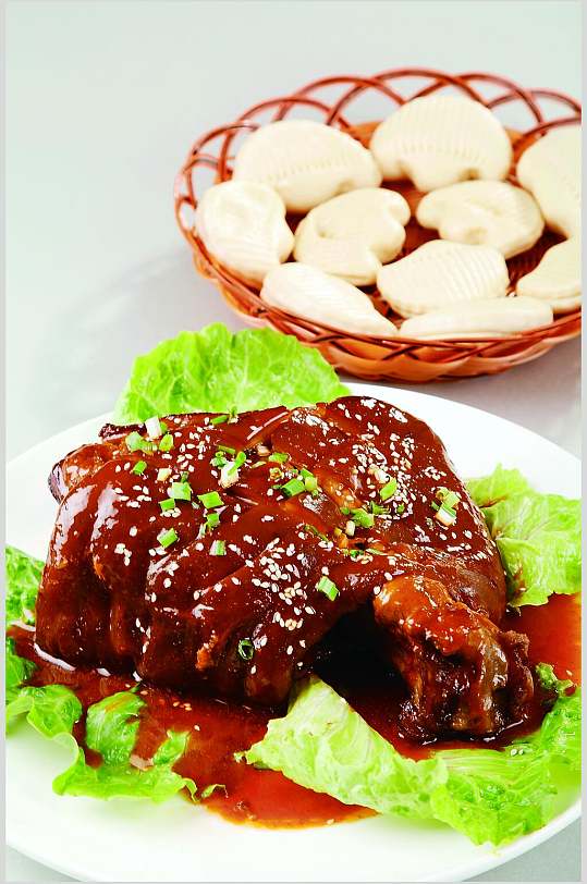 招牌东坡扒全肘食物摄影图片