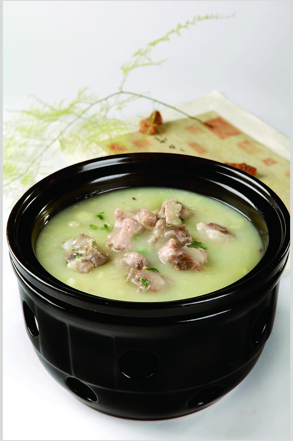 土豆泥炖肥牛图片素材