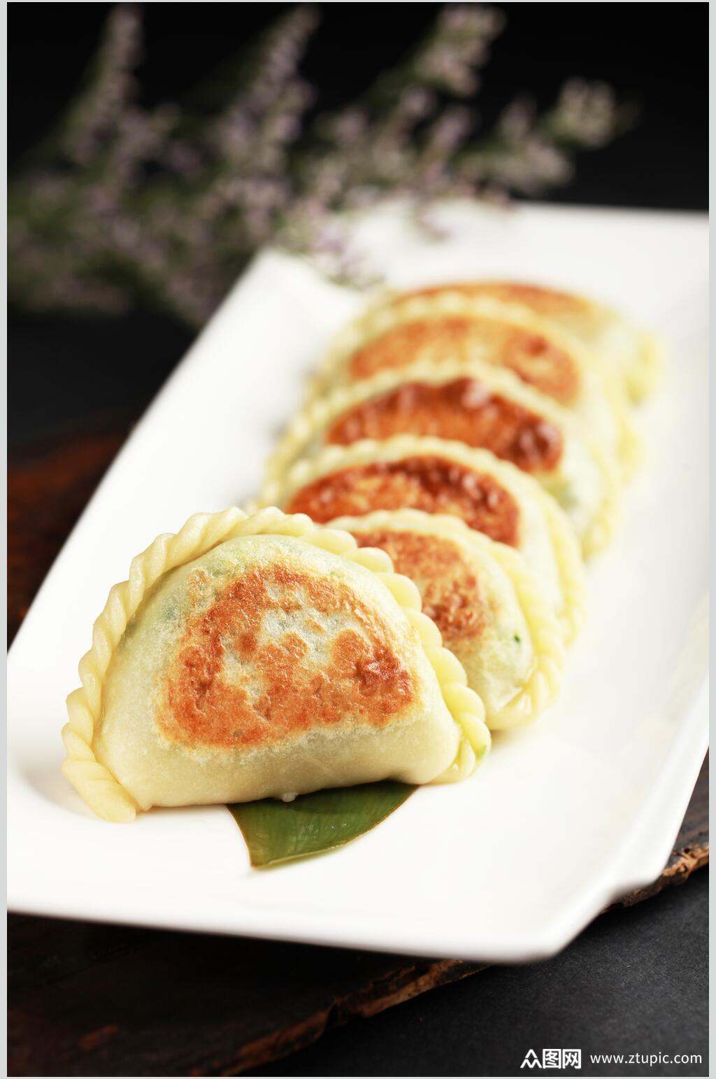 韭菜盒子美食图片