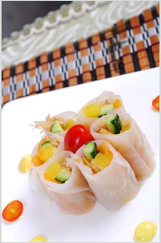 一品小菜越南水果卷食品图片