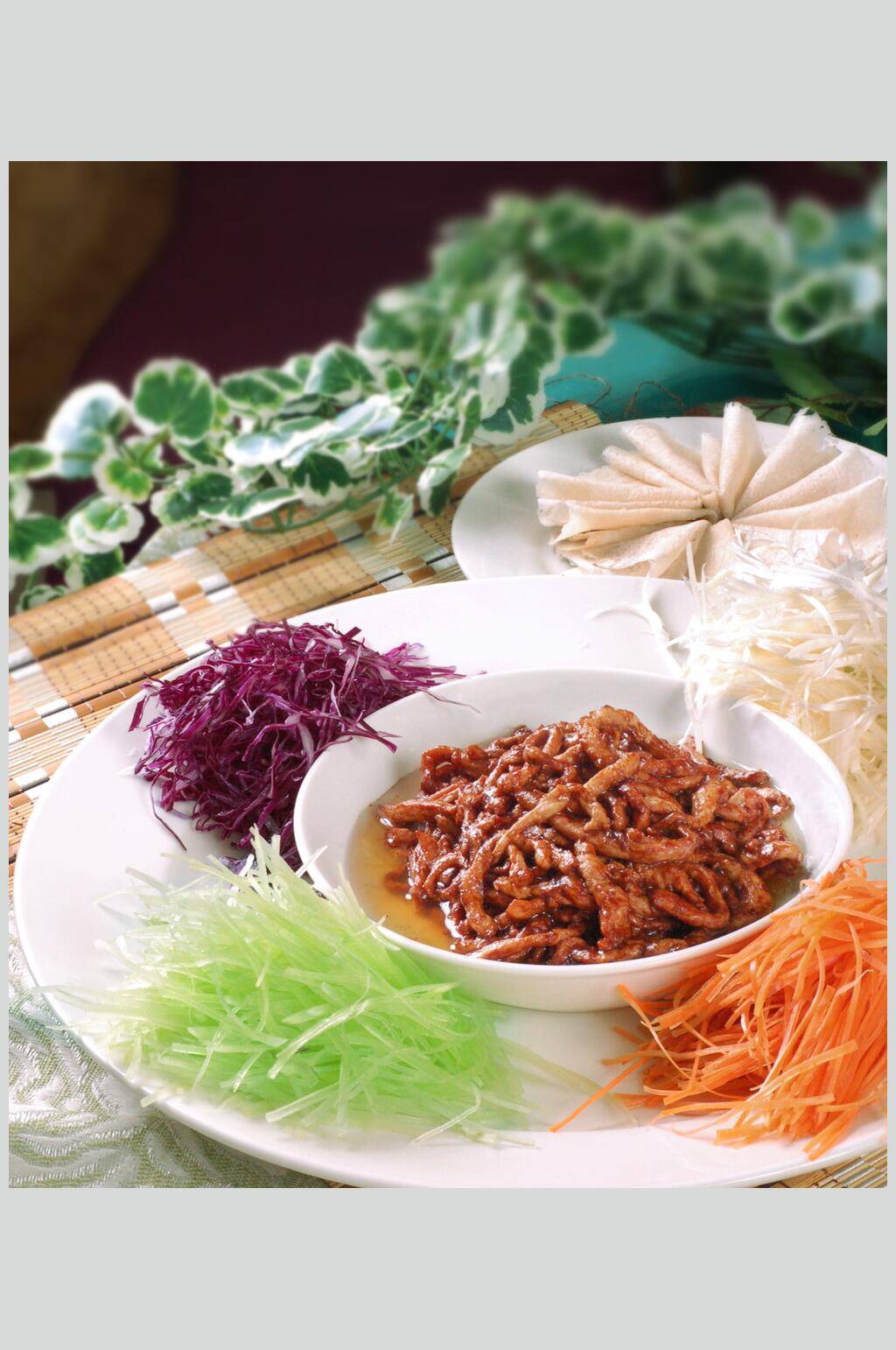 面皮酱肉丝美食图片素材