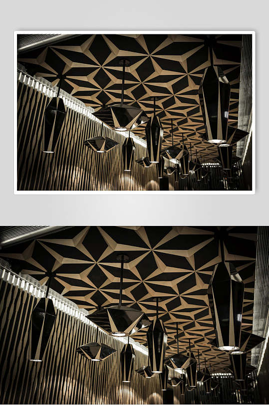 创意商业餐厅天花板吊灯摄影图片