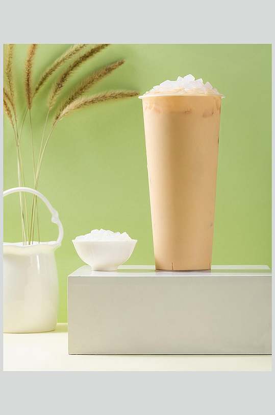 夏日冰凉奶茶食品饮品摄影图-众图网