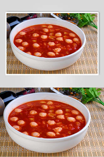热番茄丸子汤摄影图片