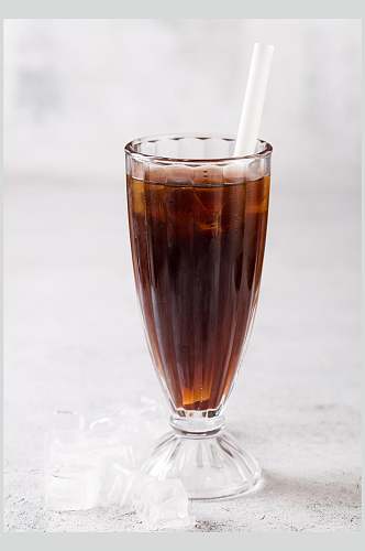 夏日可乐饮品奶茶摄影图