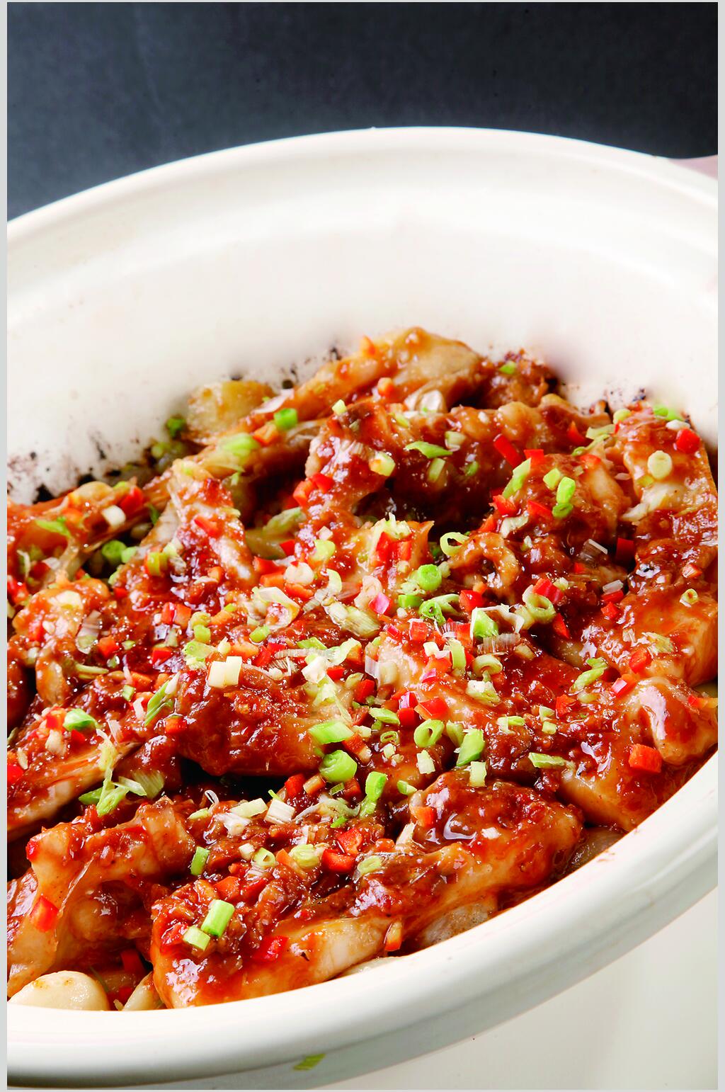 香浓美味砂锅鱼头食品图片素材