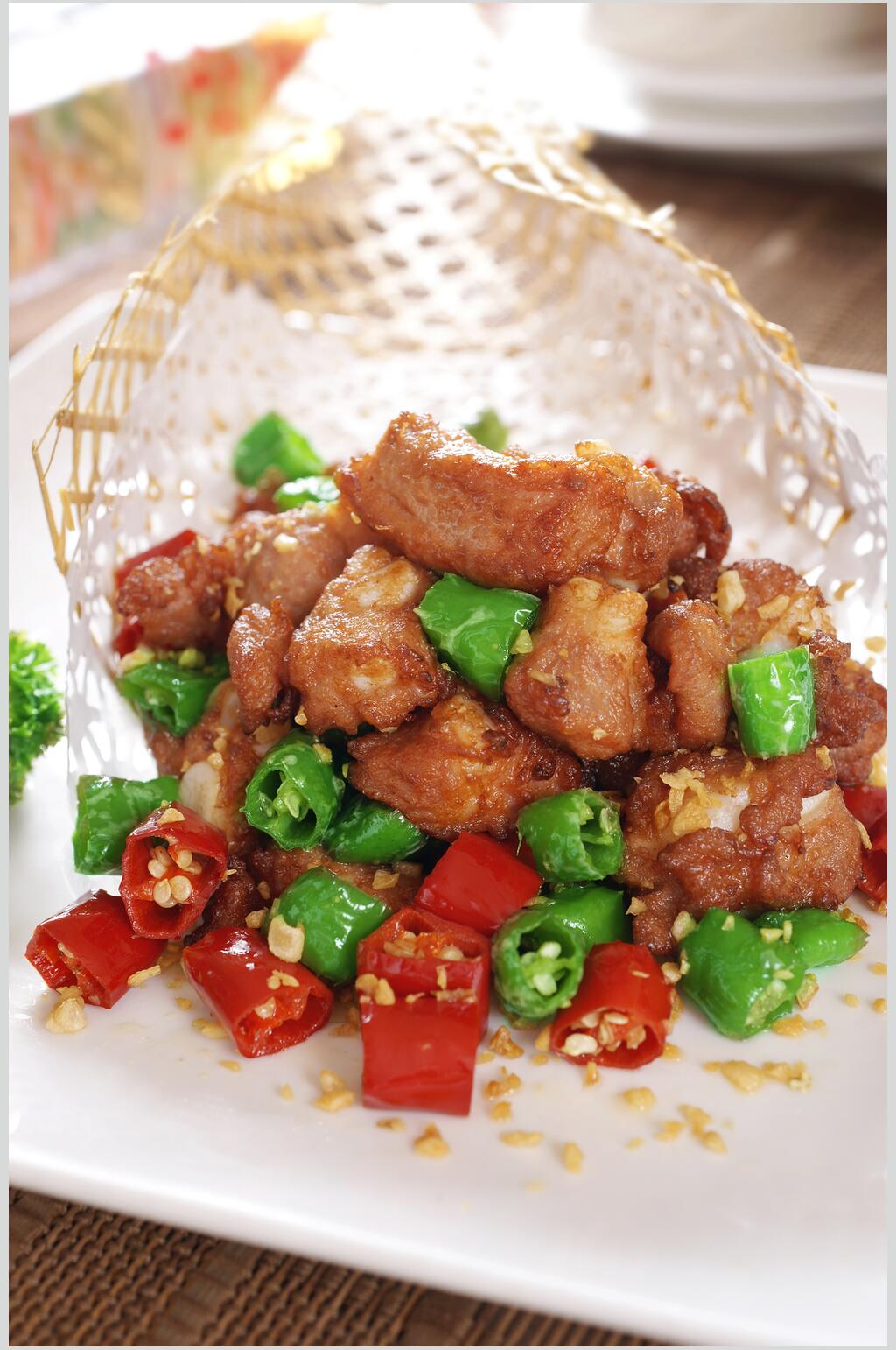 飘香杭椒脆骨食物图片素材