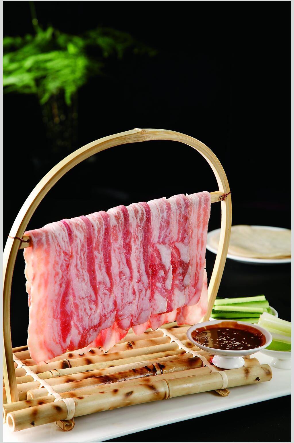 碳烧架子肉饮食图片素材