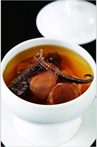 鹿茸海龙炖辽参食物图片