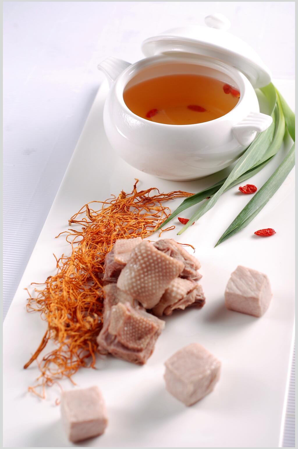 鲜香虫草花炖水鸭美食图片素材