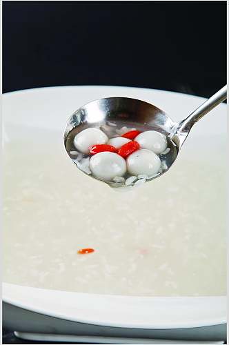 米酒汤圆食品图片