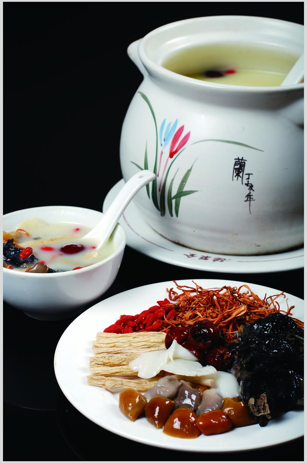 虫草花炖乌鸡美食图片素材