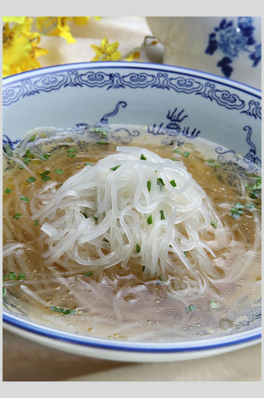 鸡汁萝卜丝食物高清图片素材