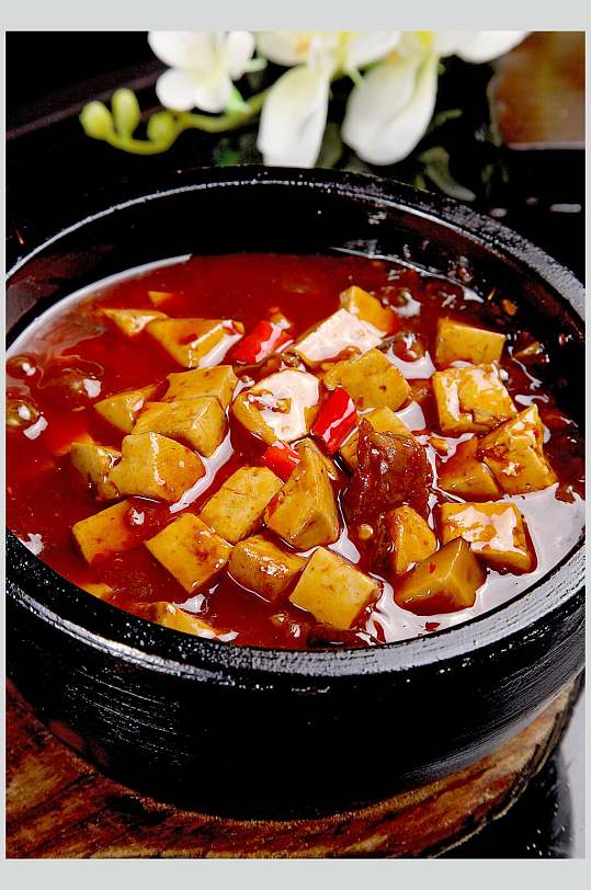 石锅老豆腐食物实拍图片