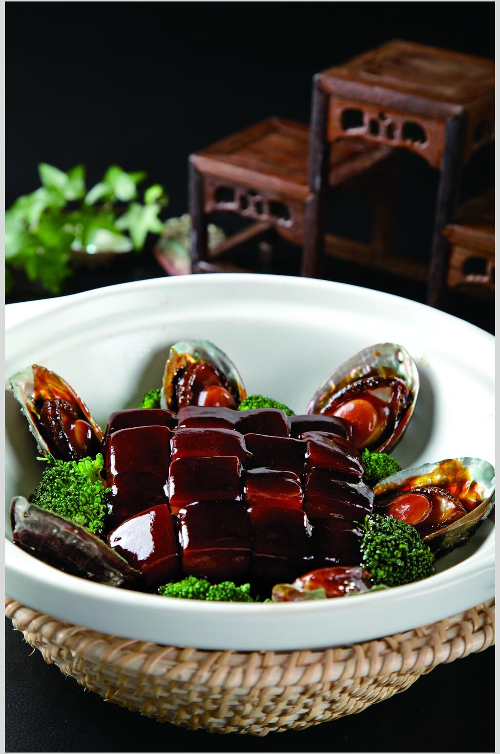 活鲍鱼红烧肉食品图片素材