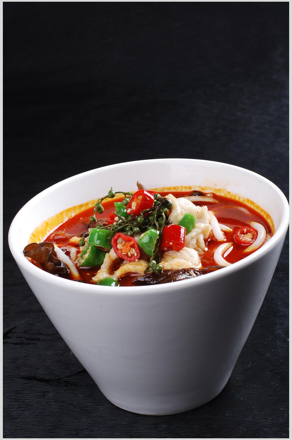 麻辣鸡片土豆粉食物高清图片素材