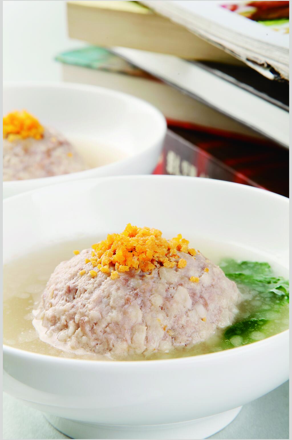 蟹粉狮子头图片素材
