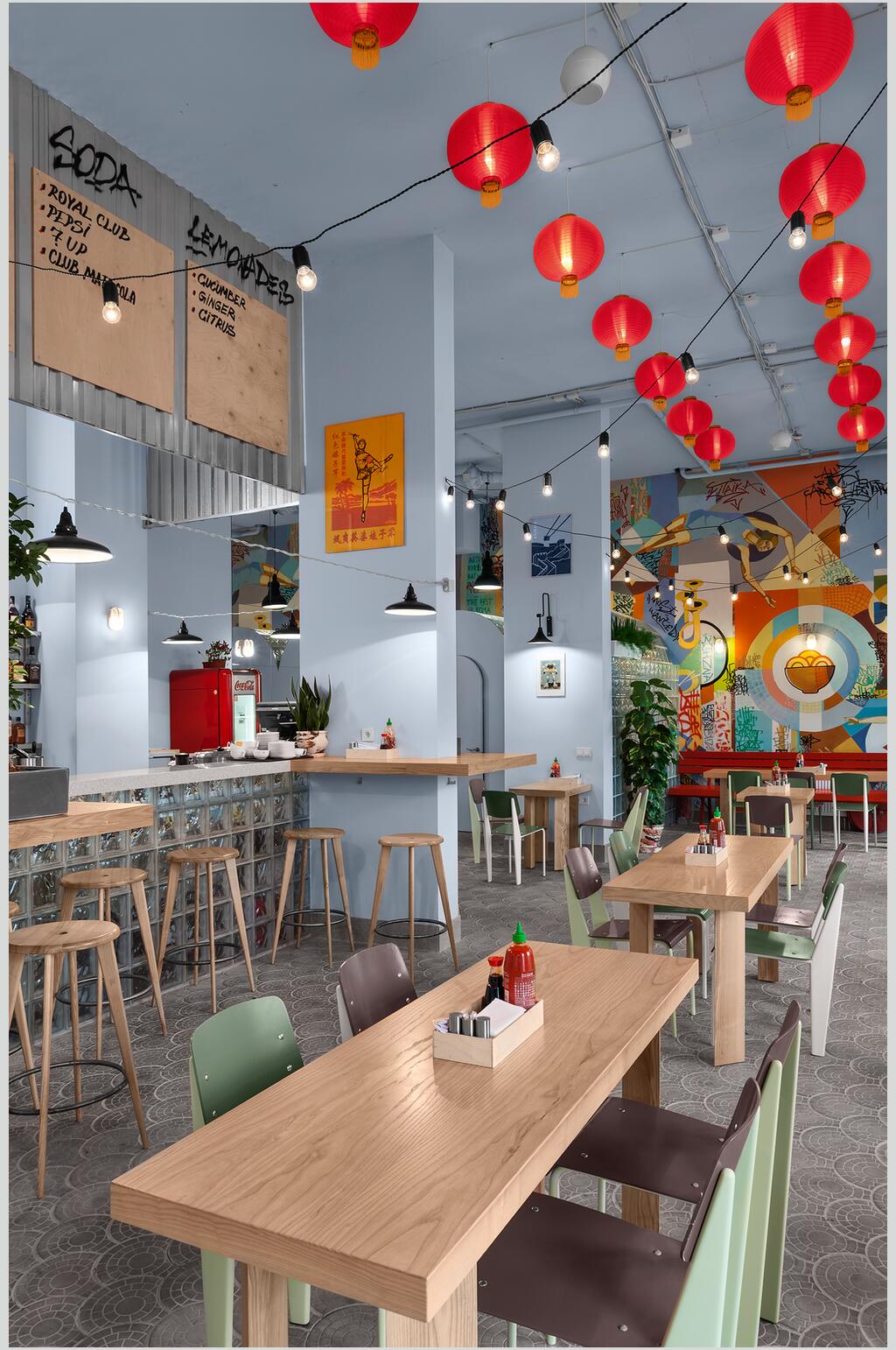 创意甜品店餐桌摄影图片素材