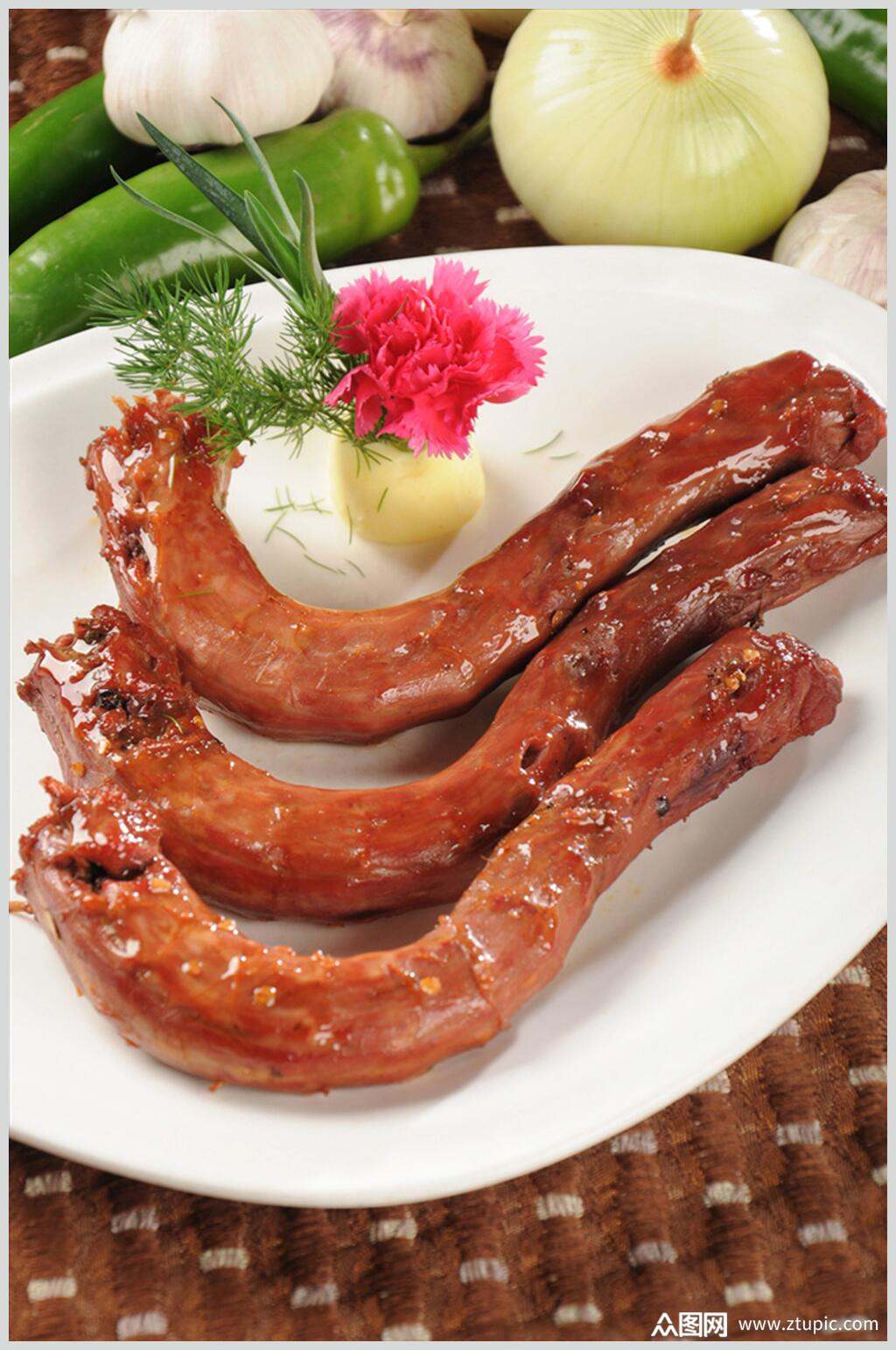 绝味麻辣鸭脖鸭头鸭舌摄影图片