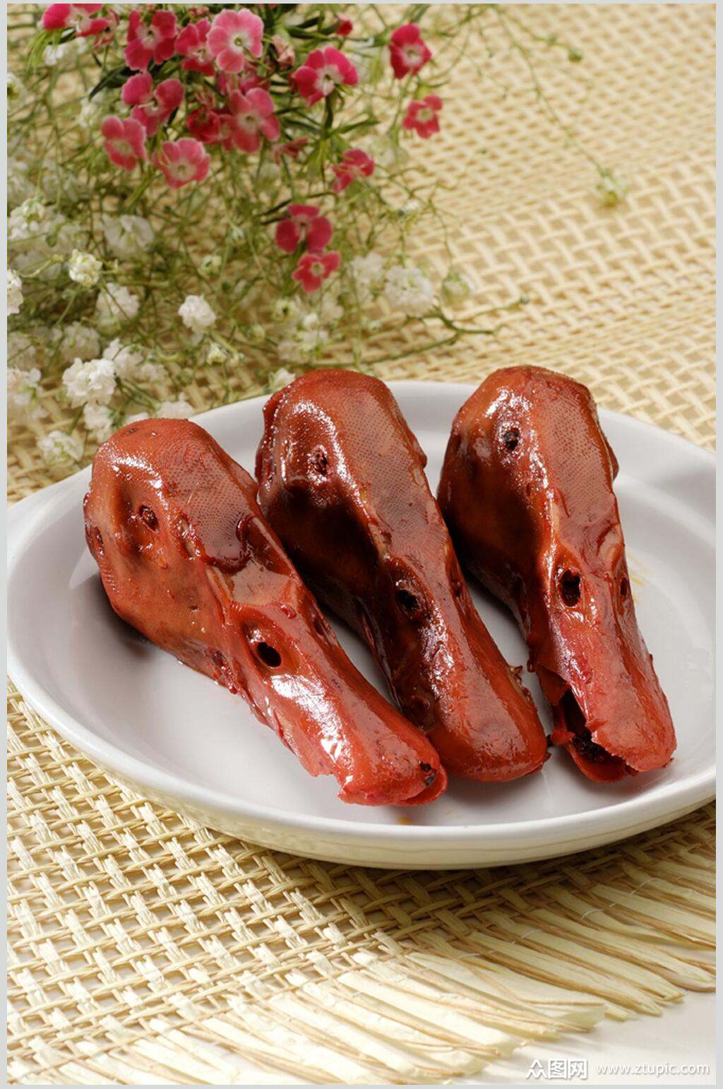 唯美麻辣鸭脖鸭头鸭舌摄影图素材