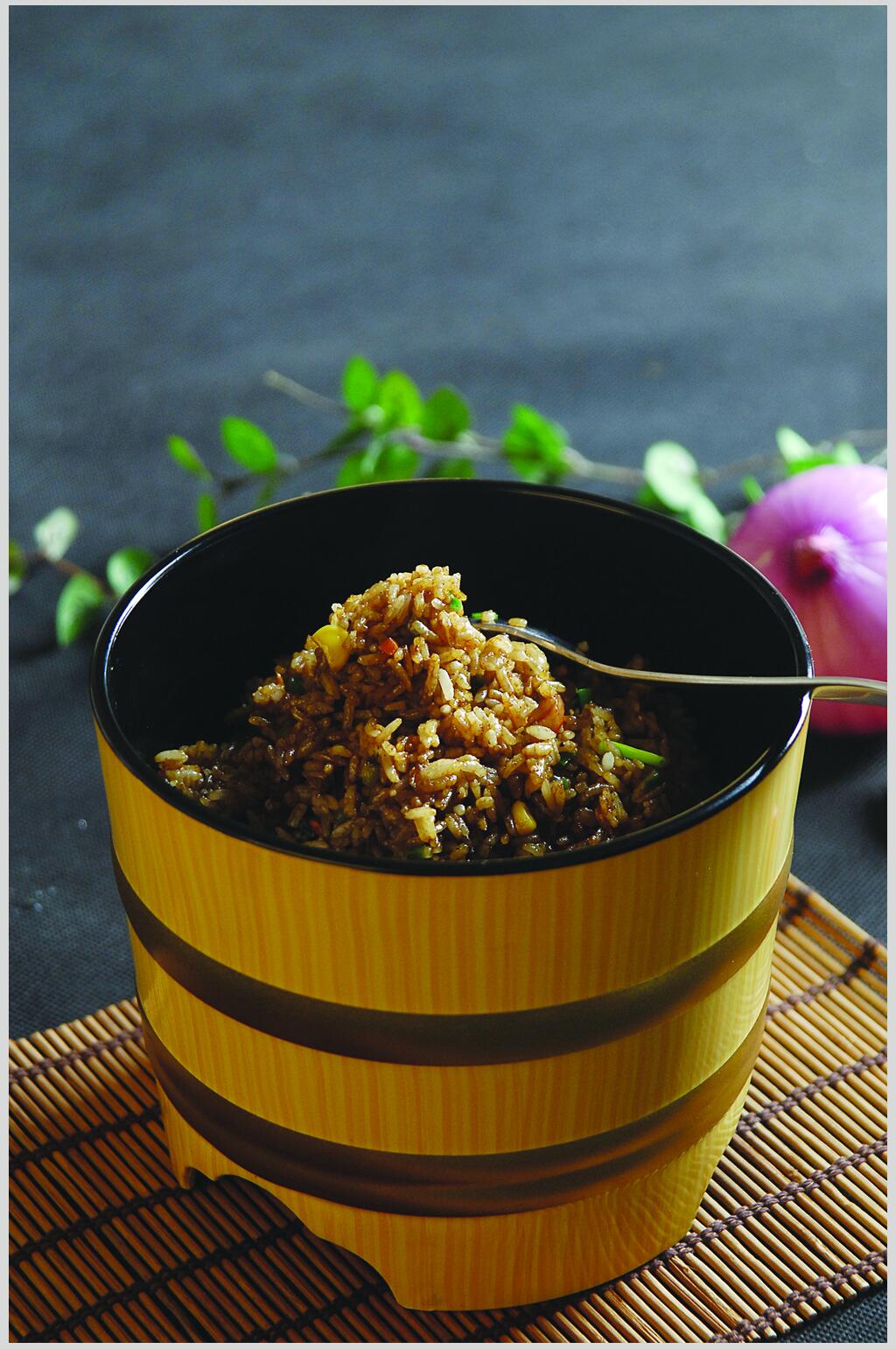 鲜香美味炒饭美食淮扬菜摄影图素材