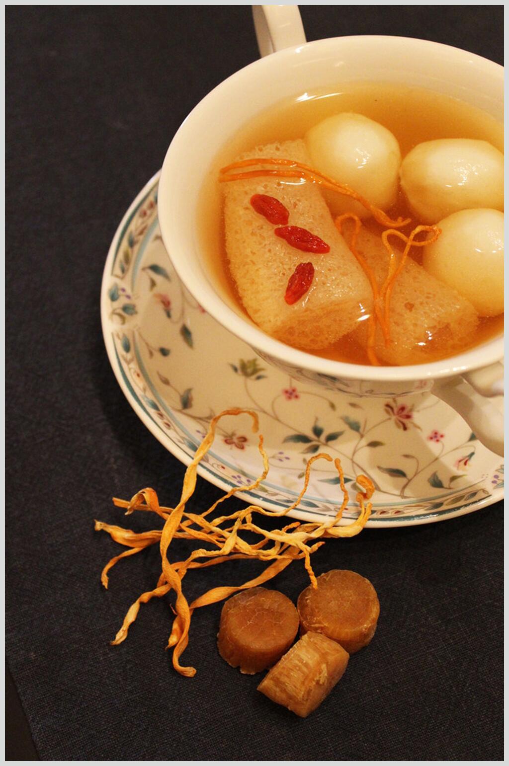 滋补燕窝美食淮扬菜摄影图素材