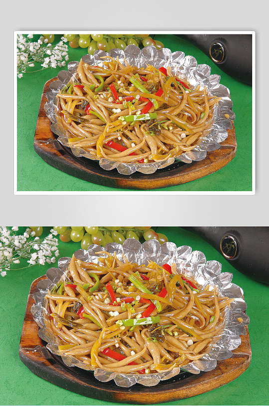 铁板酸菜莜面鱼食物图片