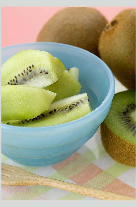 夏季猕猴桃鲜果饮品食物图片