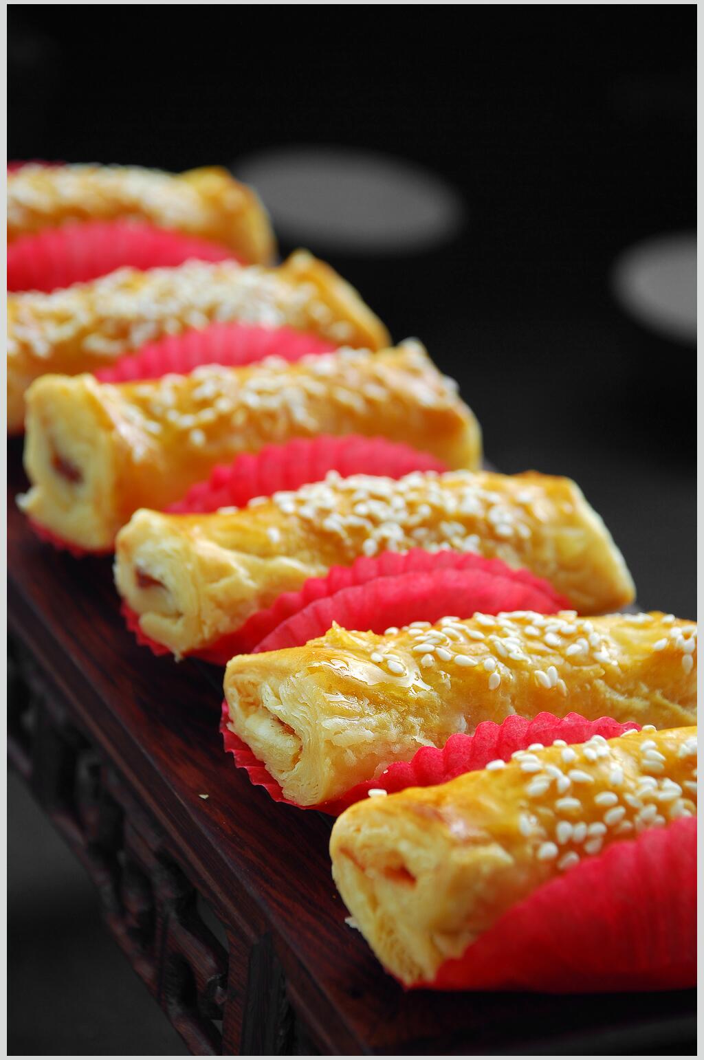 蜜汁叉烧酥食物高清图片素材