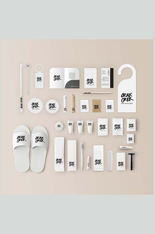 一次性套装酒店公寓用品样机-众图网