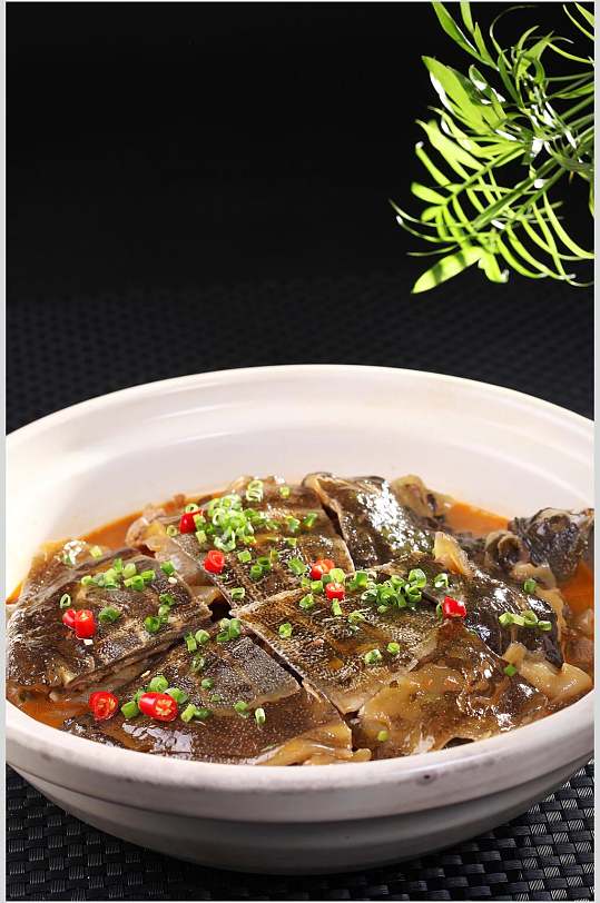 葱香美味焖甲鱼图片