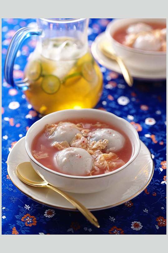 柠檬水元宵汤圆美食图片