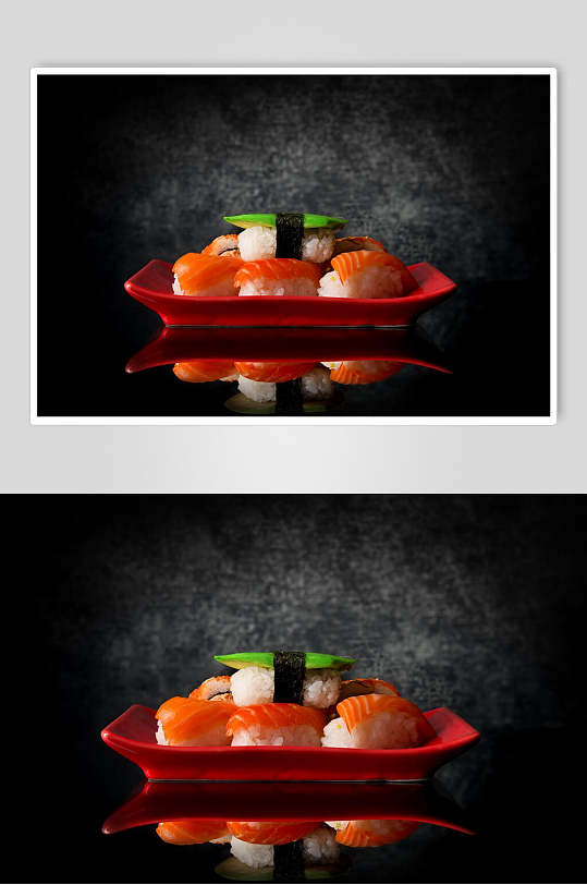 精致三文鱼料理寿司摄影图片