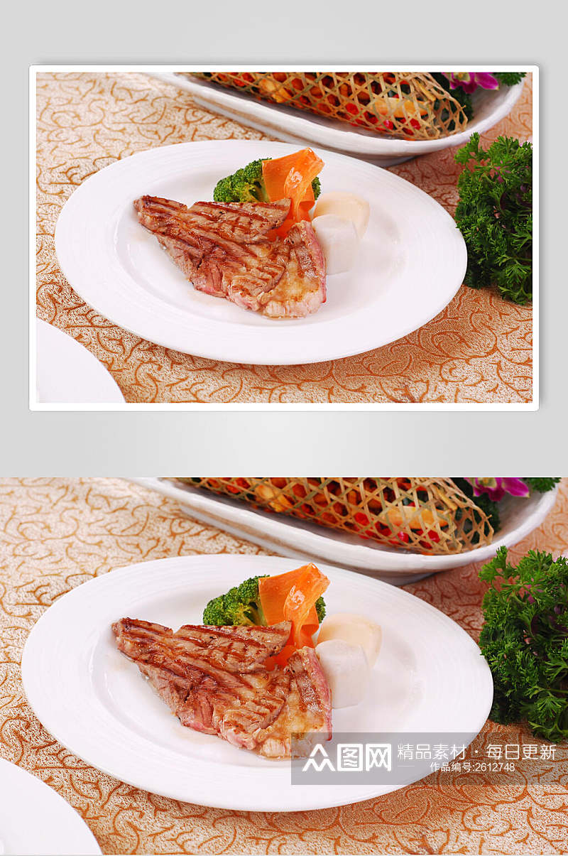 西餐碳烤澳洲A级肉眼牛排餐饮高清图片素材