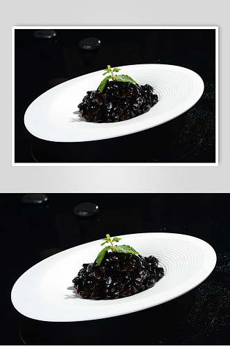 新鲜卤香黑花生餐饮食品图片