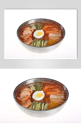 招牌新鲜朝鲜冷面美食图片