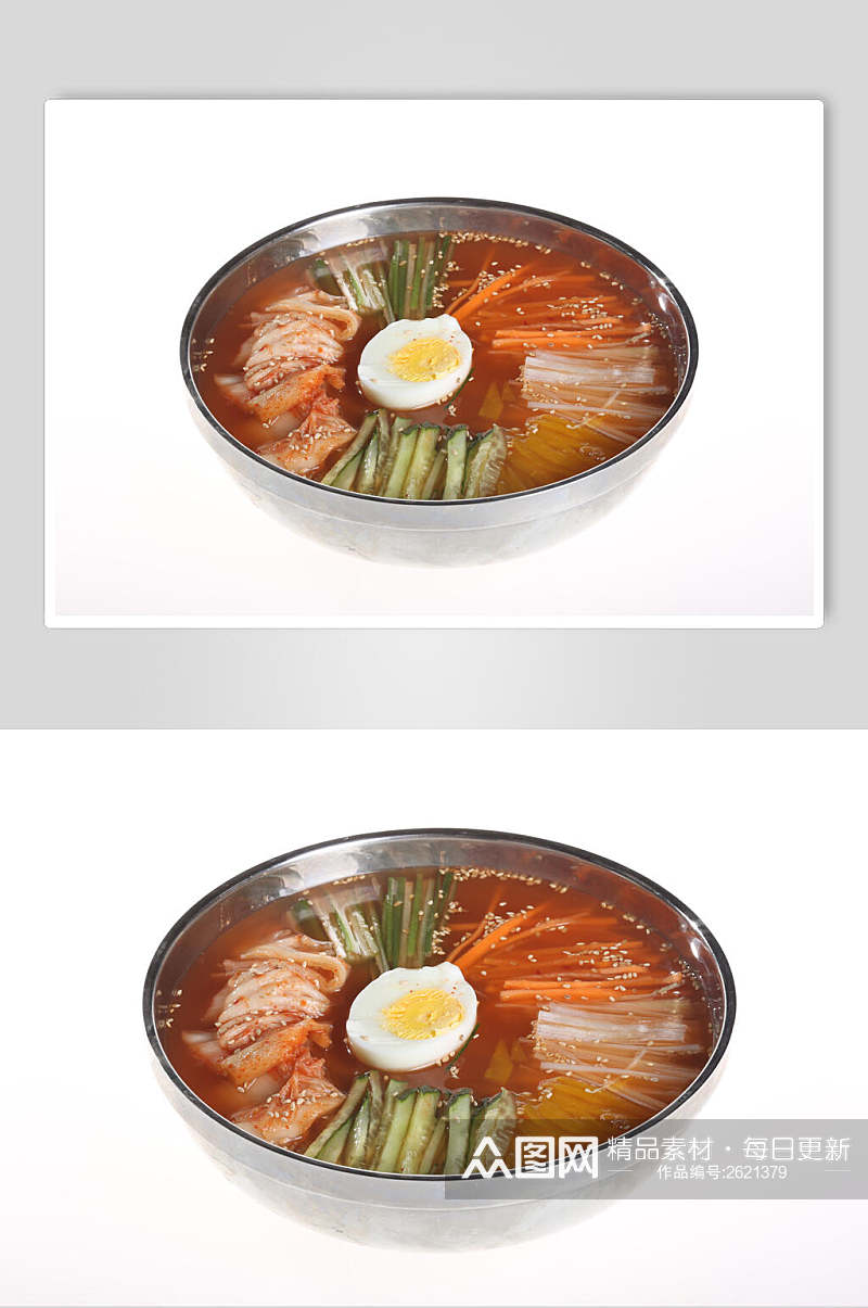 招牌新鲜朝鲜冷面美食图片素材