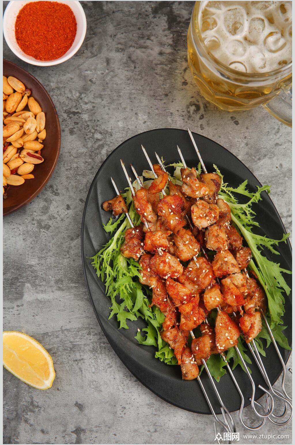 飘香美味烤肉串食物摄影图片