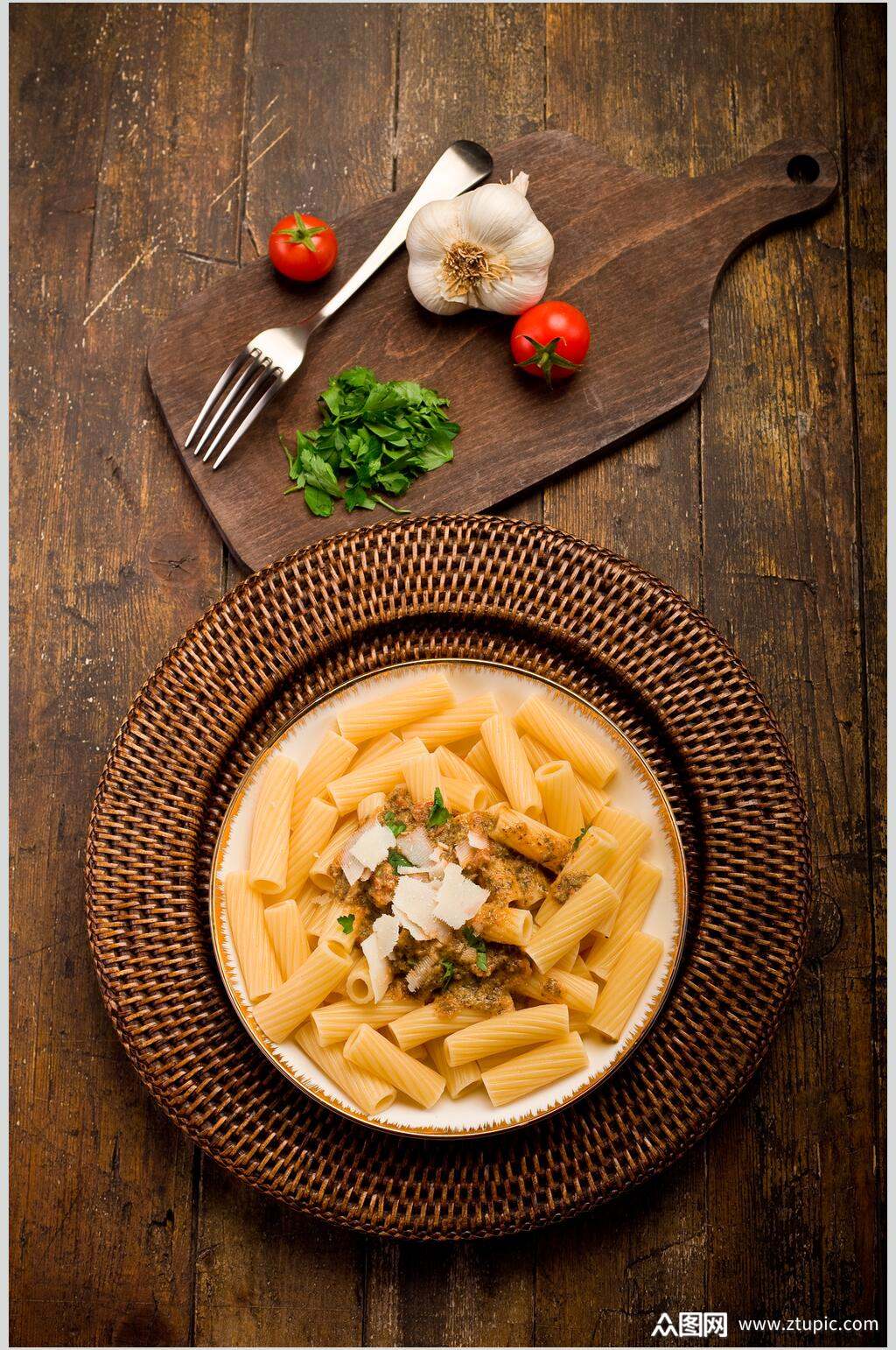 招牌美味意大利面通心粉食品图片素材