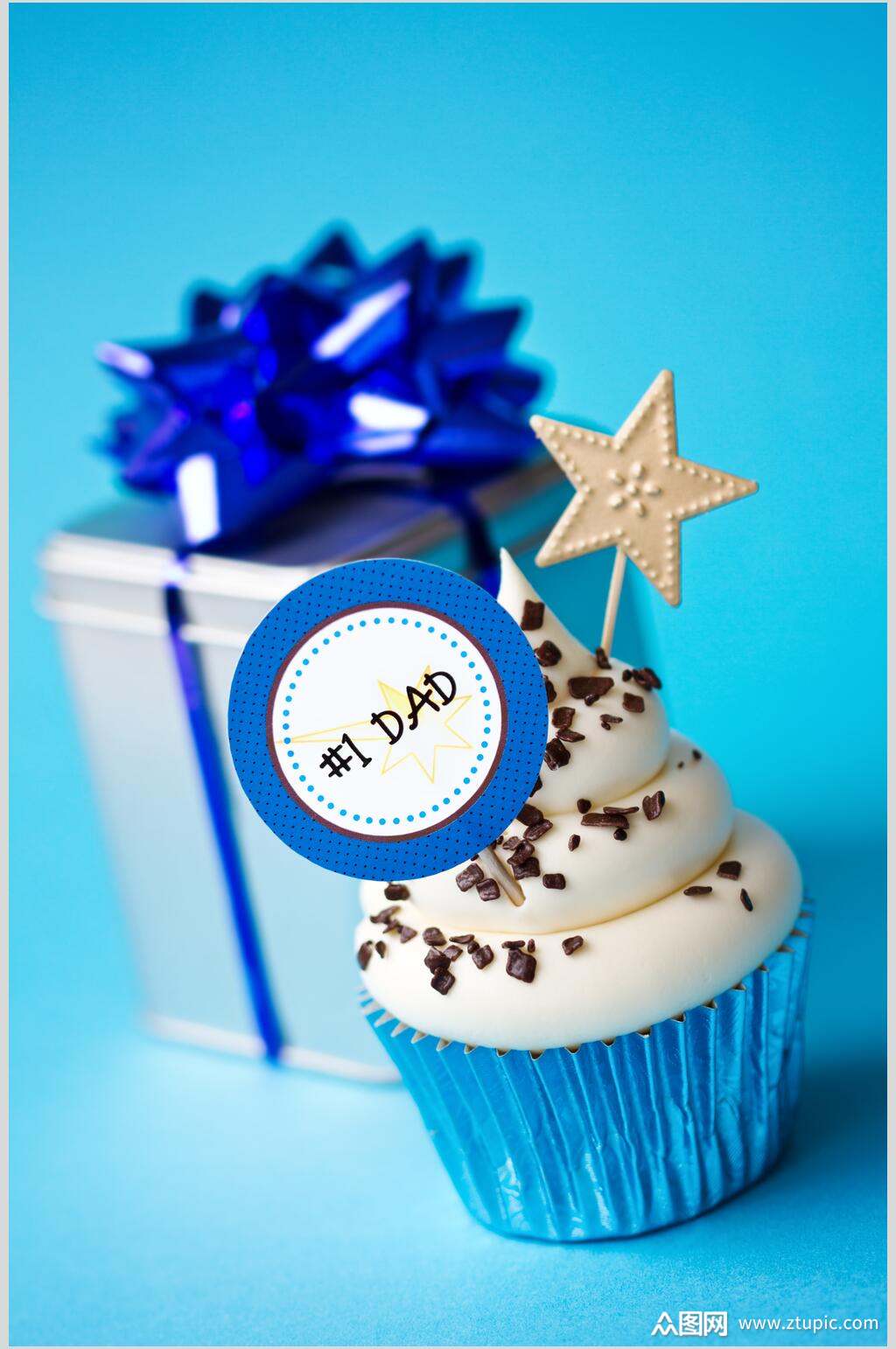 蓝色冰淇淋美食图片素材