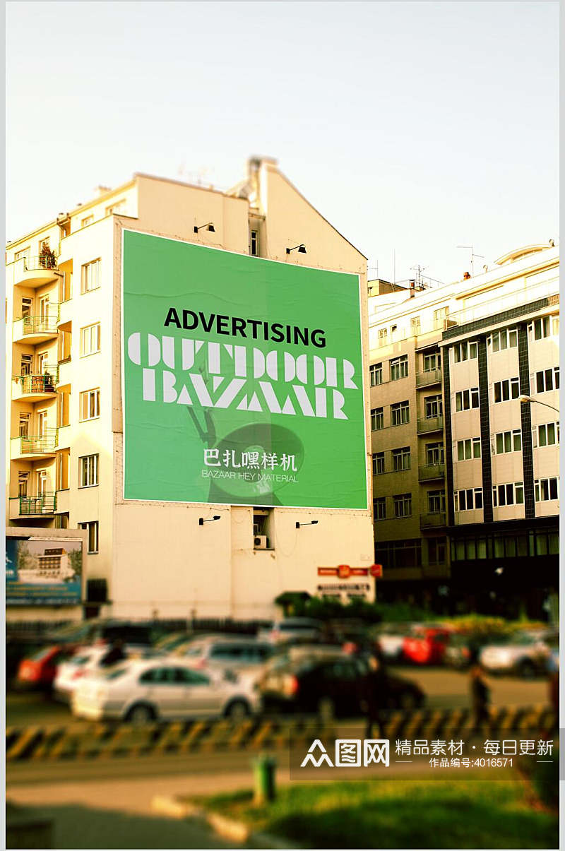 街头的户外灯箱广告牌海报样机素材