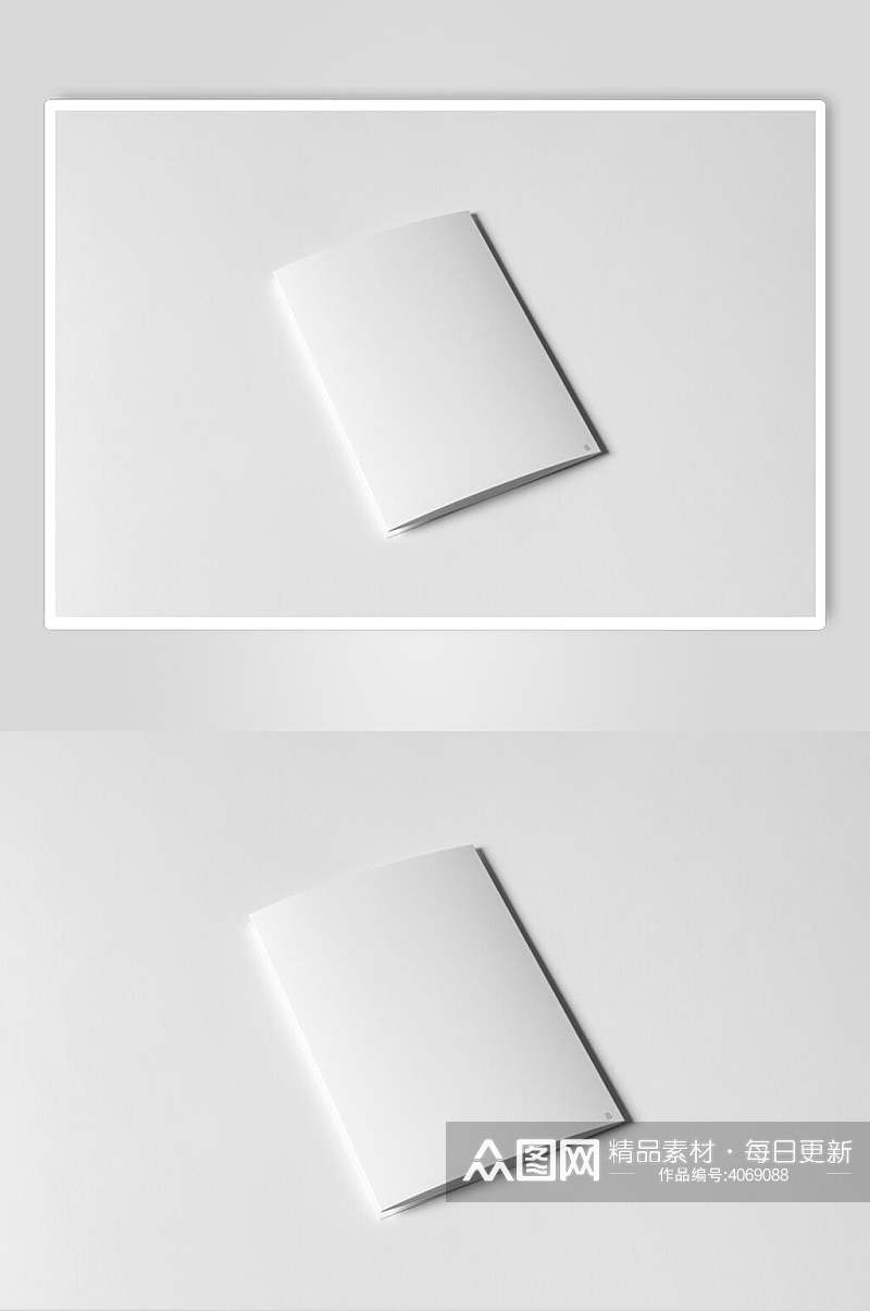 简约灰色对折时尚三折页白底样机素材