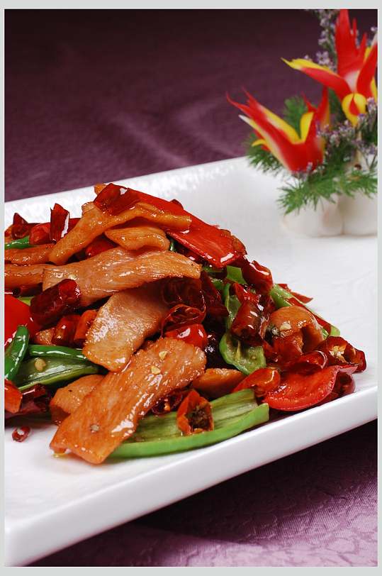 三椒爆猪颈肉图片