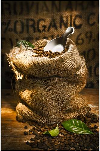 欧美风咖啡豆食品摄影图片