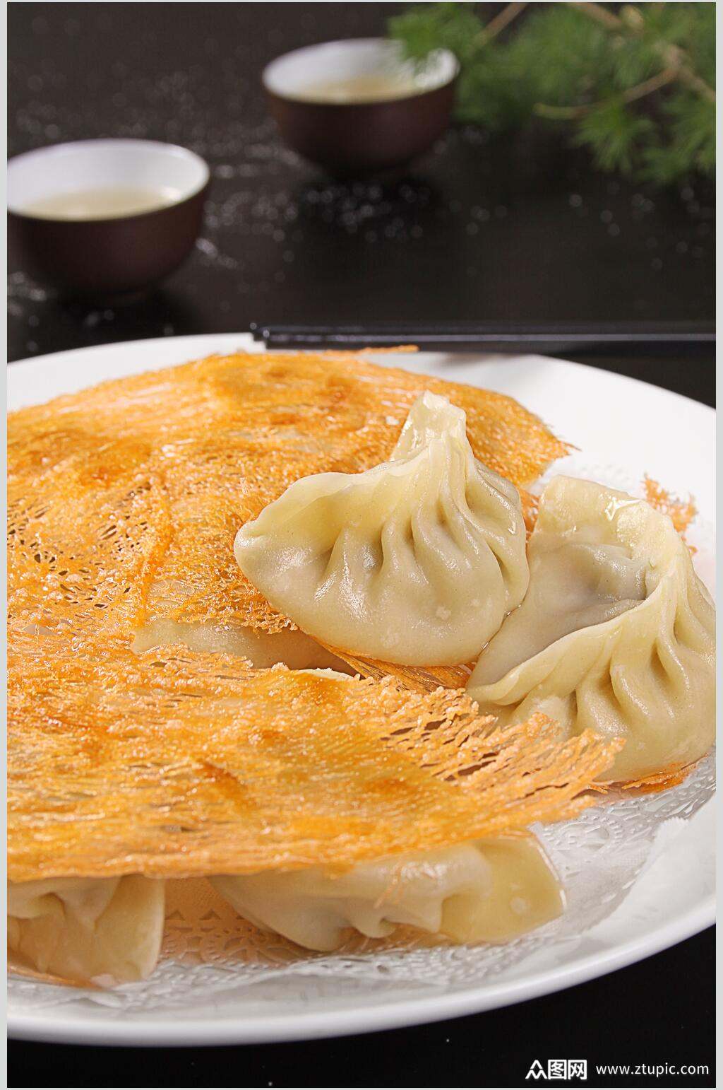 金黄美味小吃生煎锅贴食物图片素材