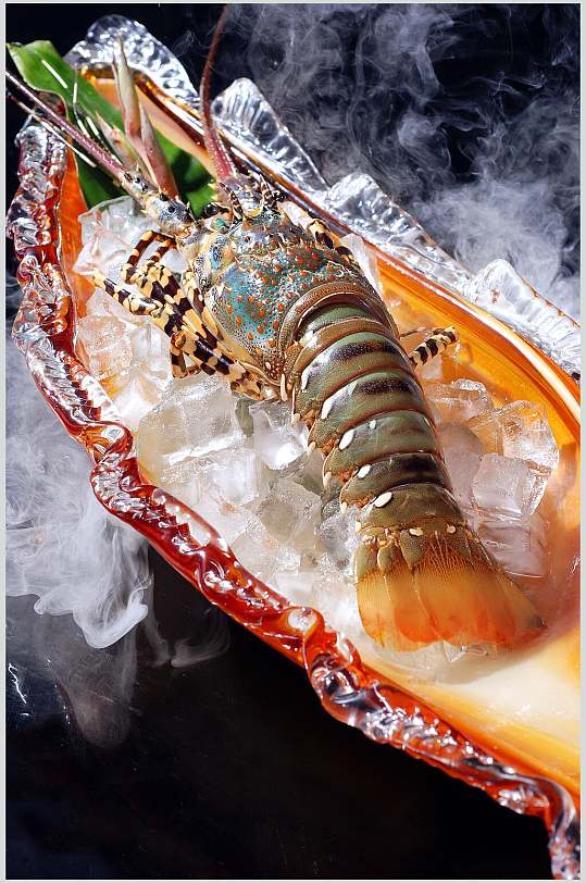 冰镇新鲜大龙虾海鲜生鲜摄影图片