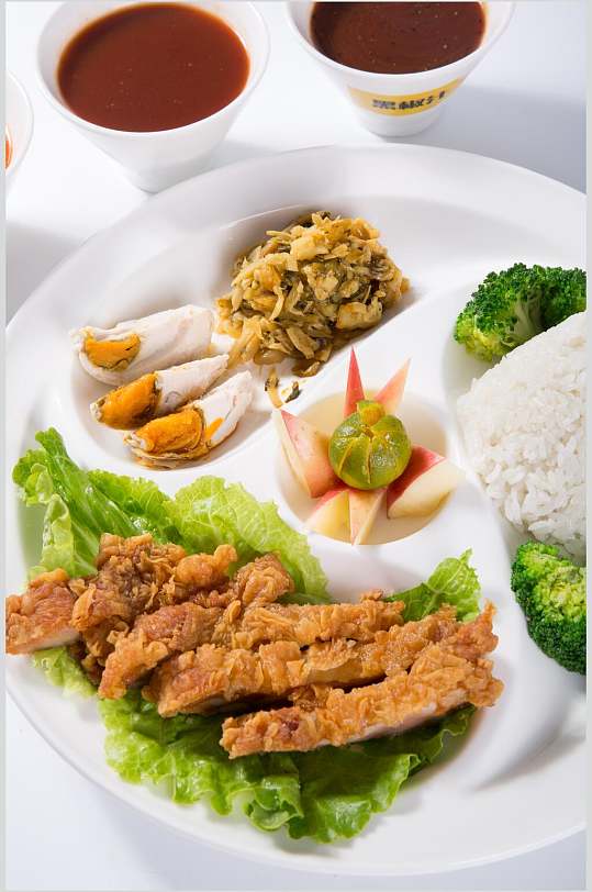 动力鸡排饭图片