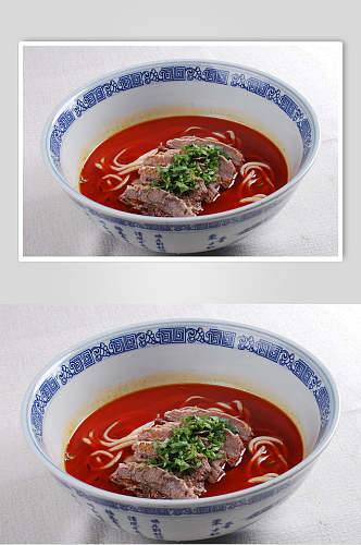 红油牛肉面条面食美食餐饮摄影图片