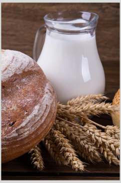 牛奶全麦面包高清图片