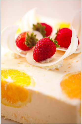 草莓水果生日蛋糕食品图片